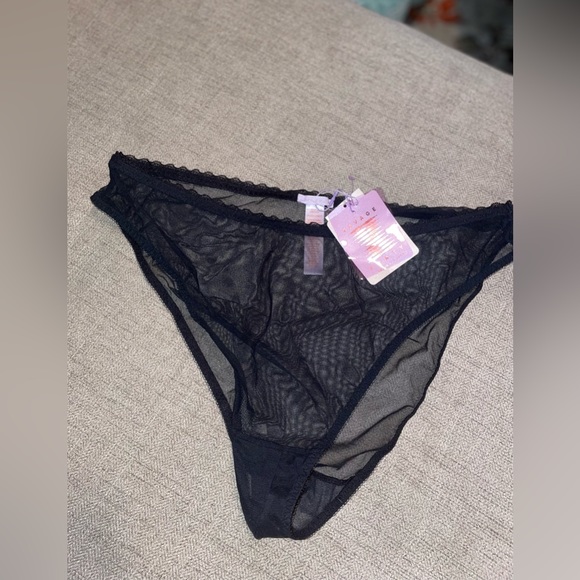 BNWT FENTY PANTY - Picture 3 of 4